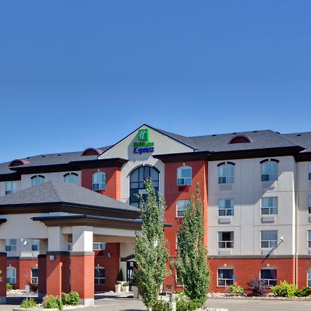 Holiday Inn Express Hotel & Suites Sherwood Park-Edmonton Area By Ihg מראה חיצוני תמונה