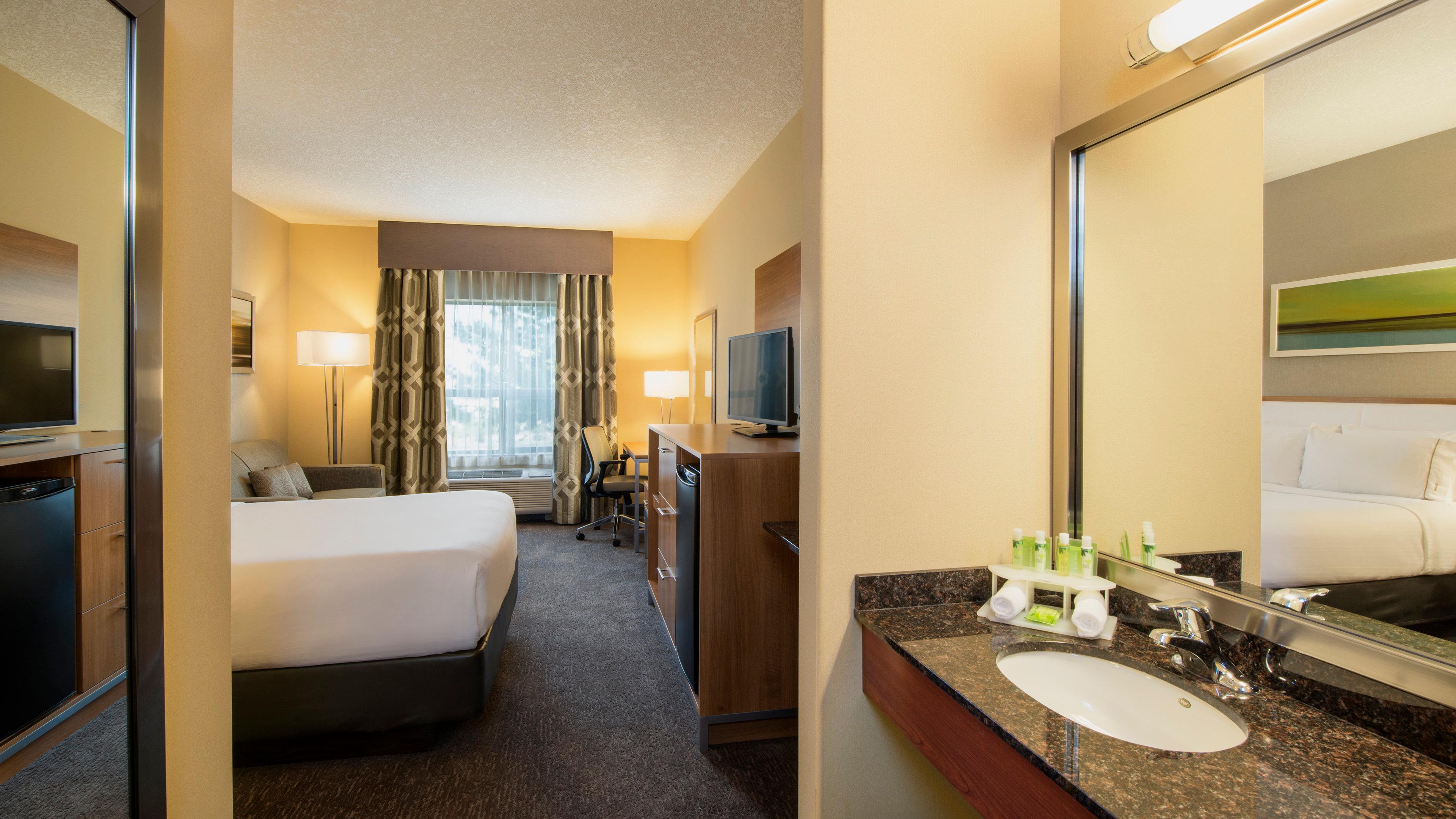 Holiday Inn Express Hotel & Suites Sherwood Park-Edmonton Area By Ihg מראה חיצוני תמונה