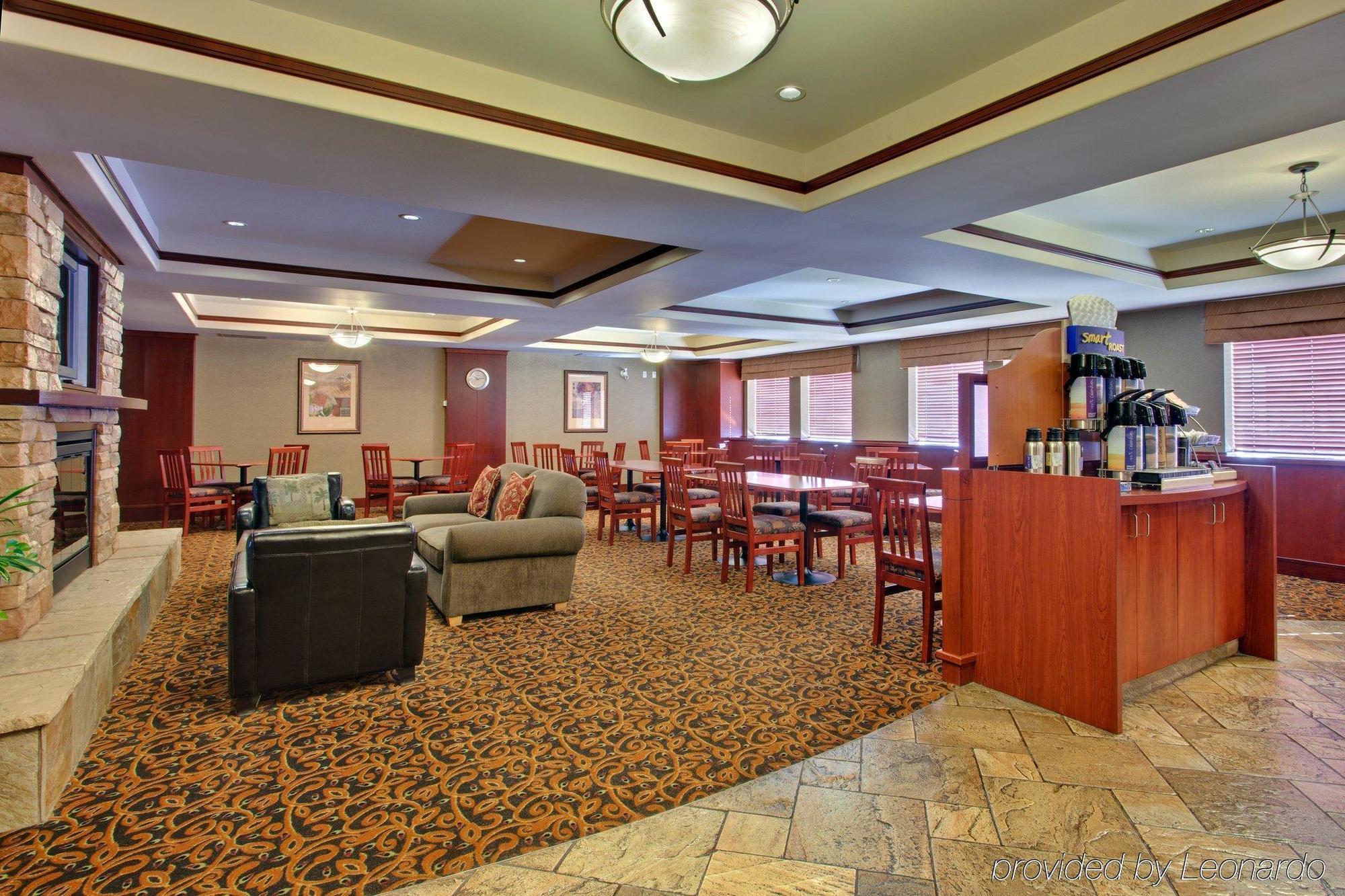 Holiday Inn Express Hotel & Suites Sherwood Park-Edmonton Area By Ihg מסעדה תמונה