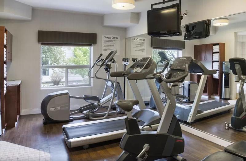 Holiday Inn Express Hotel & Suites Sherwood Park-Edmonton Area By Ihg מראה חיצוני תמונה