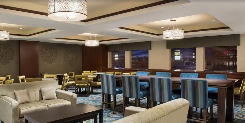 Holiday Inn Express Hotel & Suites Sherwood Park-Edmonton Area By Ihg מראה חיצוני תמונה