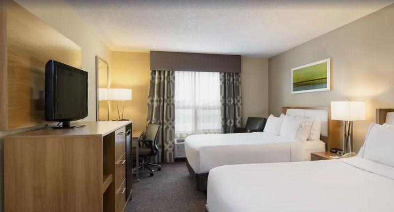 Holiday Inn Express Hotel & Suites Sherwood Park-Edmonton Area By Ihg מראה חיצוני תמונה